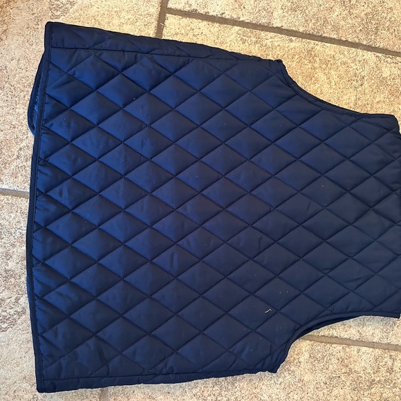 Kids Quilted Vest - Black and Navy - Picture 6 of 7